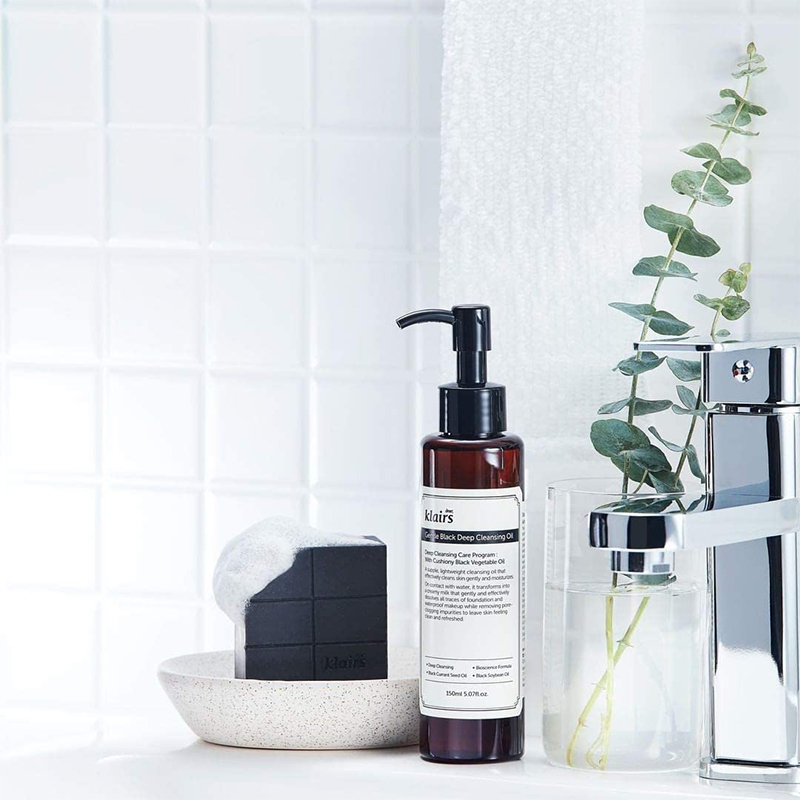 KLAIRS Gentle Black Deep Cleansing Oil-4